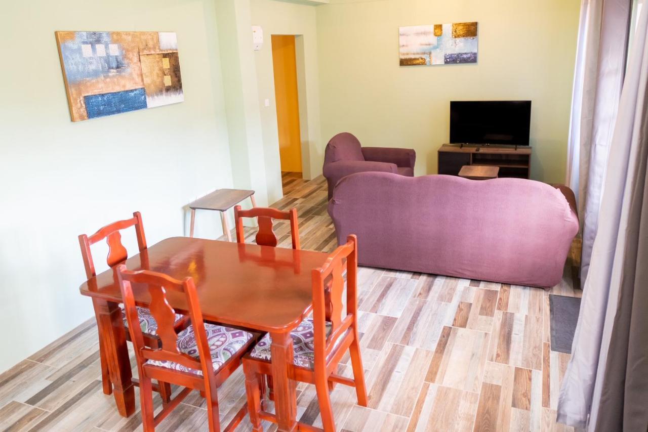 Golden Palms Apartment Κίνγκσταουν Εξωτερικό φωτογραφία